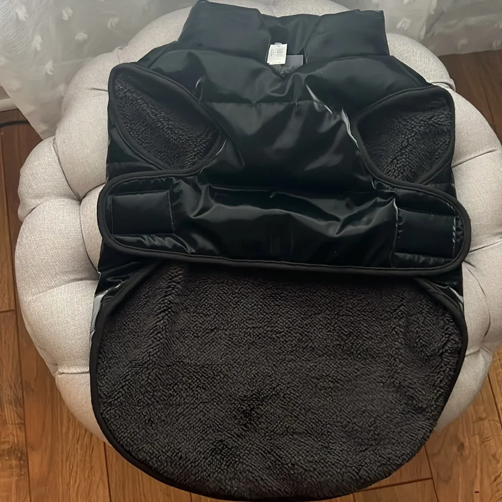 Gap Dog Coat Black Quilted Puffer Size M NWT Warm Winter Puppy Jacket